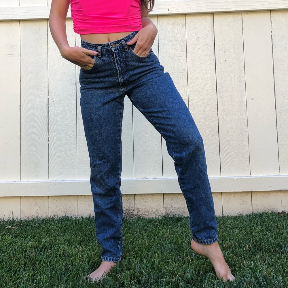 vintage mom jeans 🪁